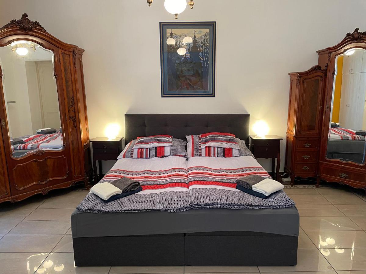 Buda Castle Apartment بودابست المظهر الخارجي الصورة
