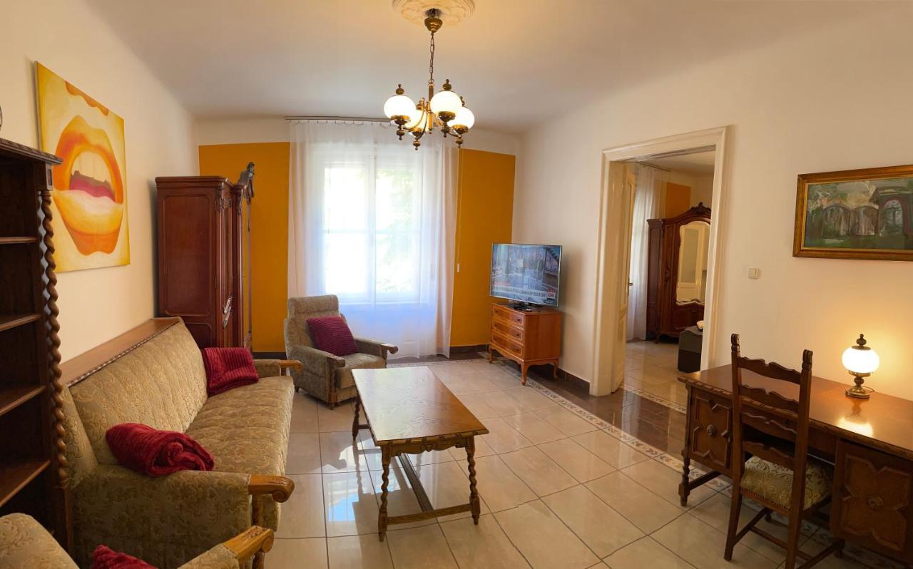Buda Castle Apartment بودابست المظهر الخارجي الصورة