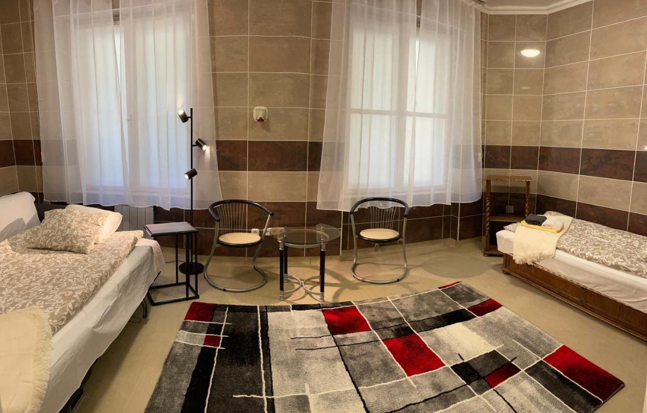 Buda Castle Apartment بودابست المظهر الخارجي الصورة
